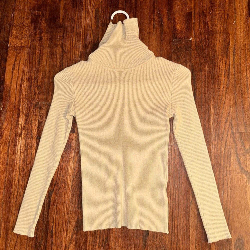 Tan light weight sweater turtleneck